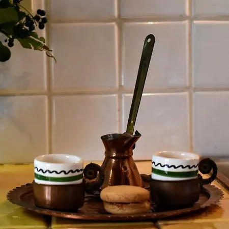 Stone Traditional Up To 6 People Appartamento *