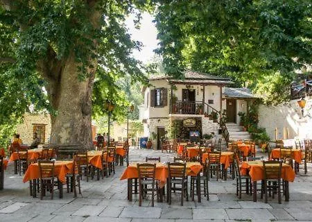 Διαμέρισμα Stone Traditional Up To 6 People Βυζίτσα